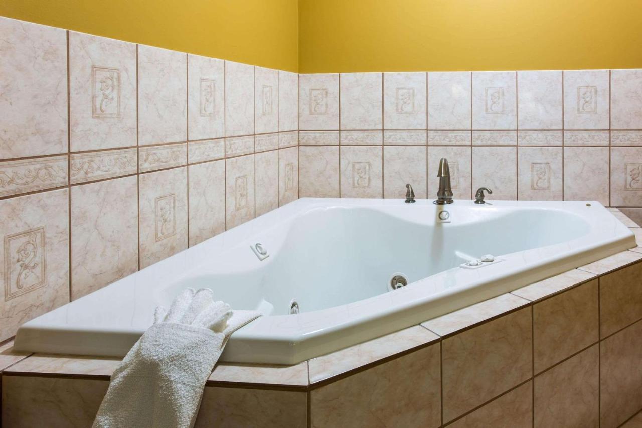 Comfort Inn Columbia-Bush River Eksteriør bilde